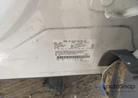 2016 Ford Edge Titanium z USA, uszkodzony, nr VIN 2FMPK3K9XGBC34656